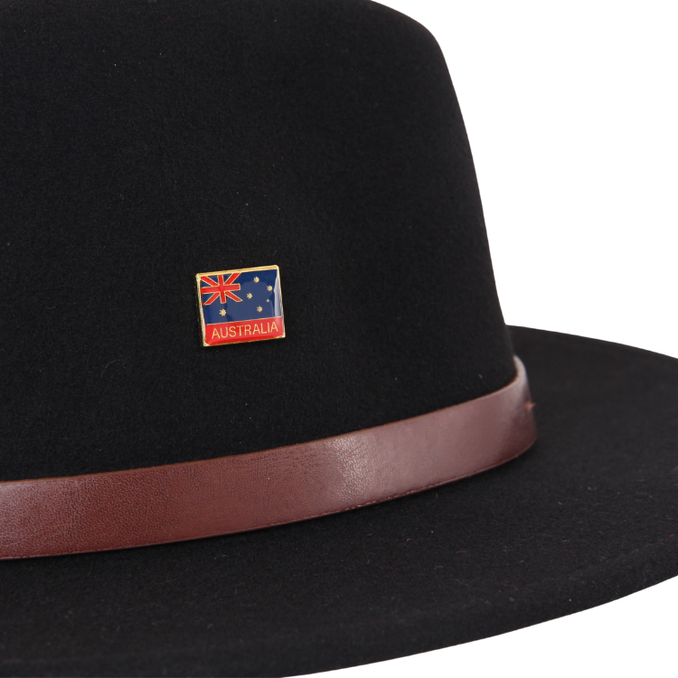 Mini_Australian_Flat_Hat_Pin_-_RedBlue_750px_2.png